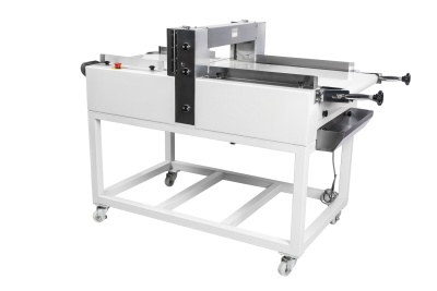 Машина для горизонтальной нарезки тортов и бисквита Danler GM-480 - внешний вид оборудования